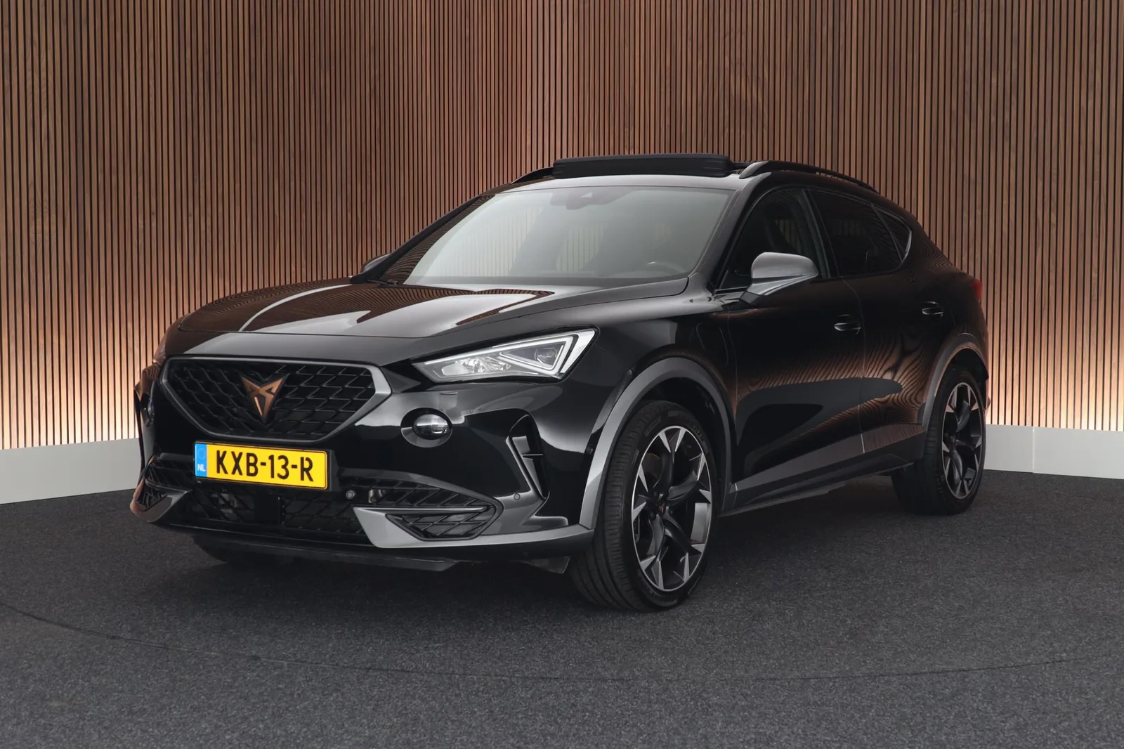 CUPRA Formentor (2024) — foto 1