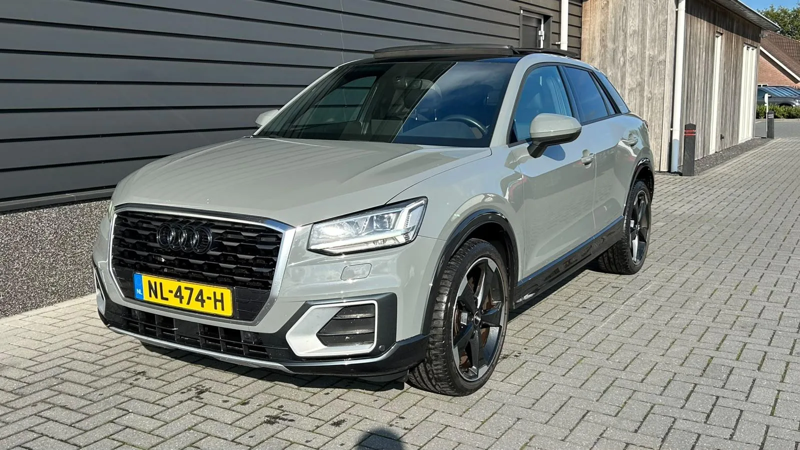 Audi Q2 (2017) — foto 1
