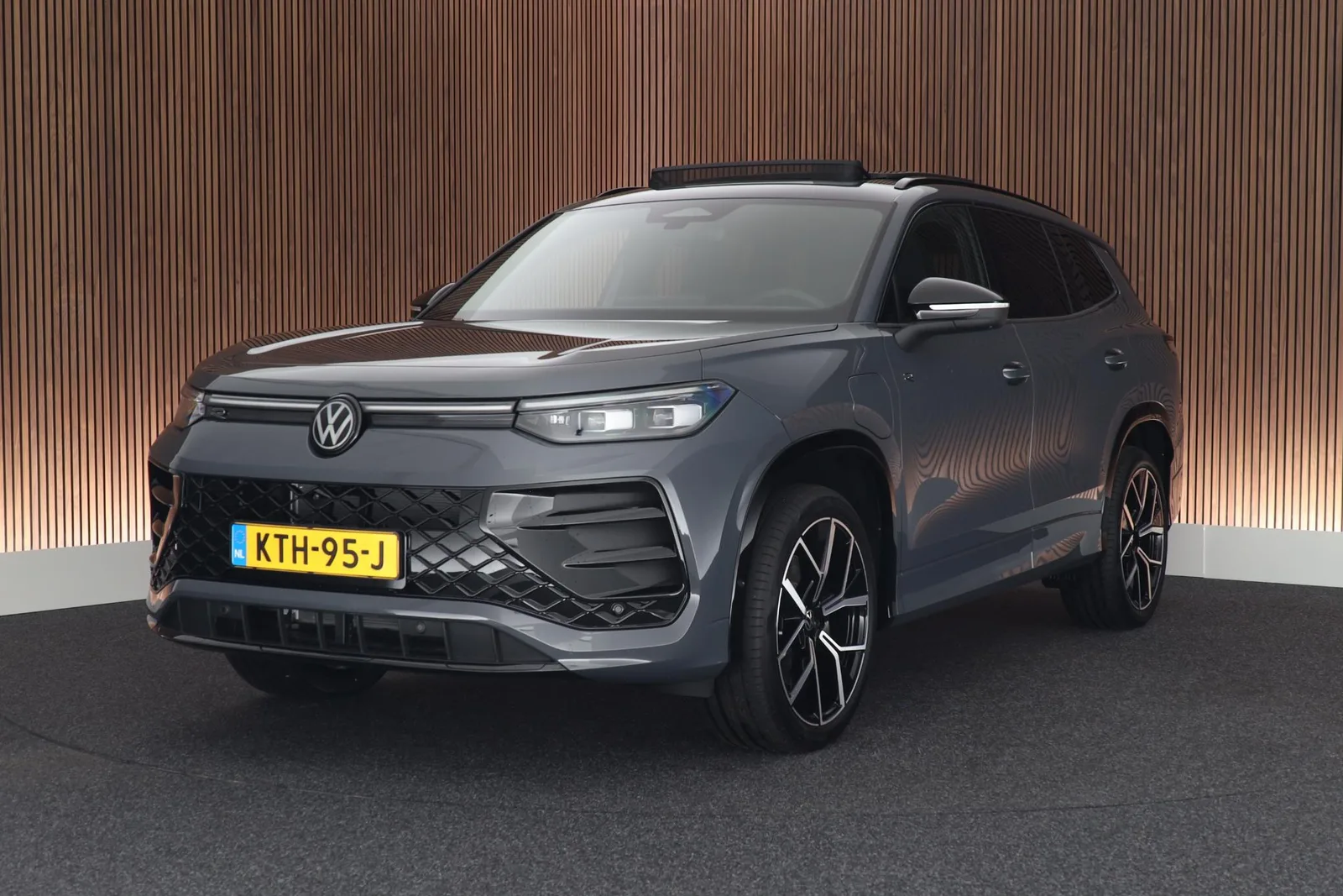 Volkswagen Tayron (2026) — foto 1