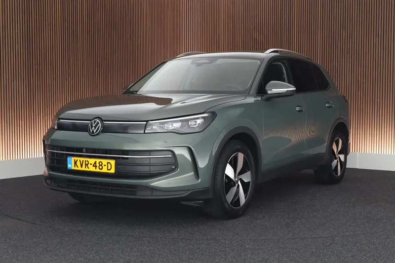 Volkswagen Tiguan (2024)
