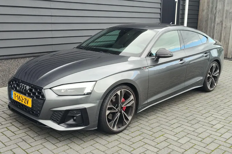 Audi A5 (2022)