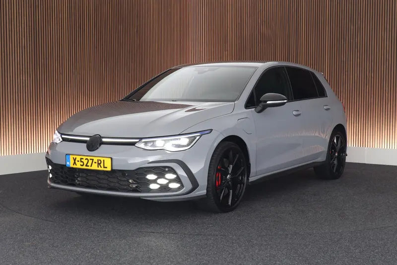 Volkswagen Golf (2021)