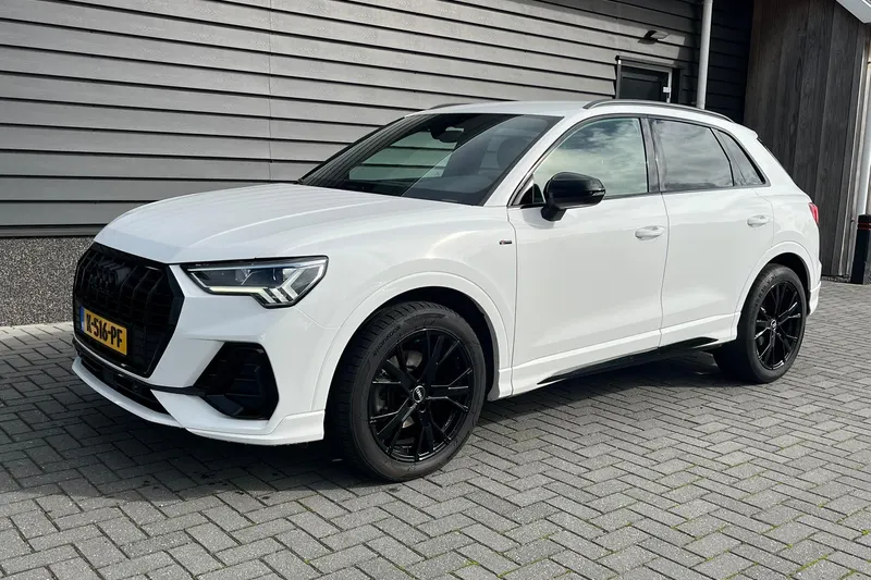 Audi Q3 (2021)