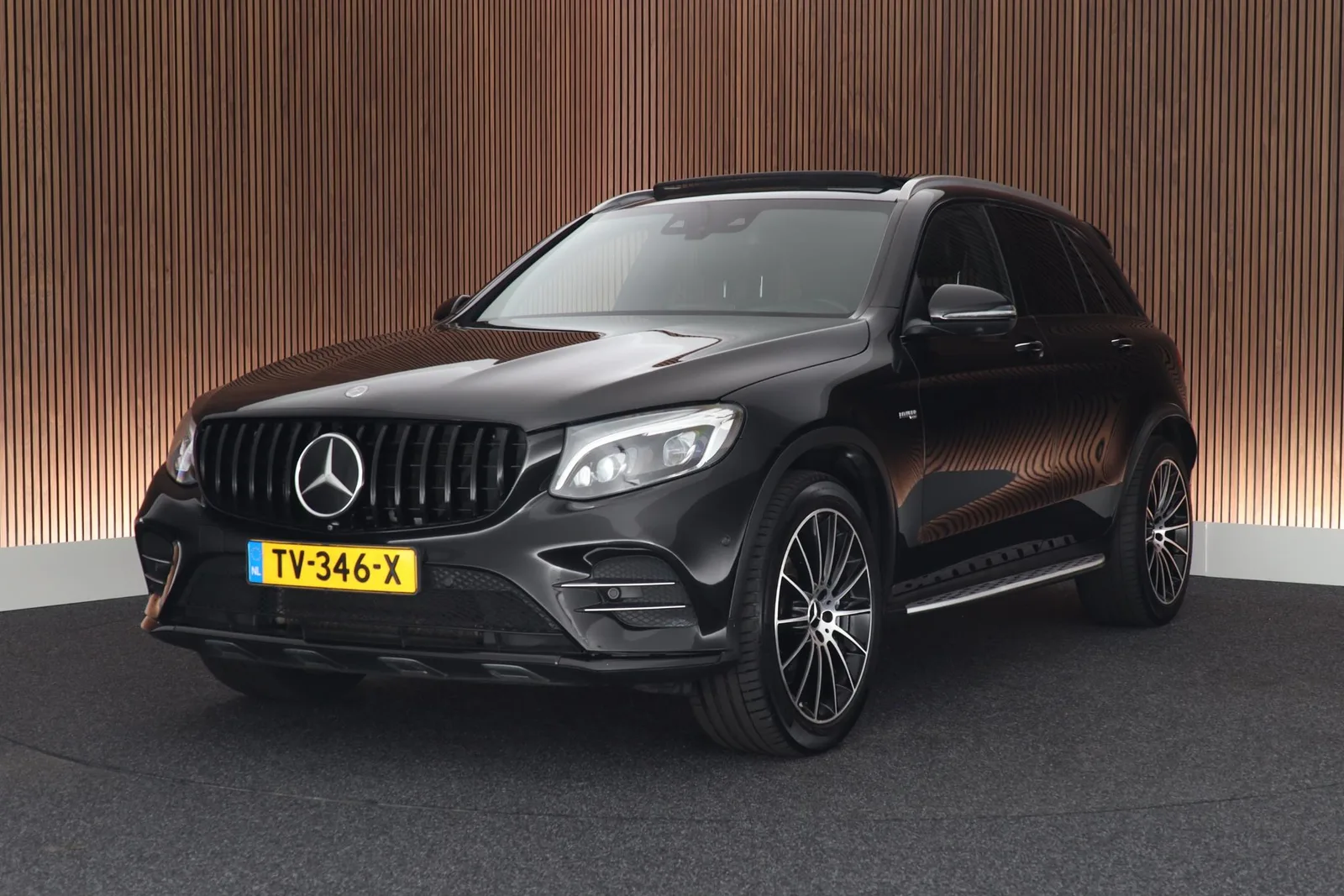 Mercedes-Benz GLC-Klasse (2016) — foto 1