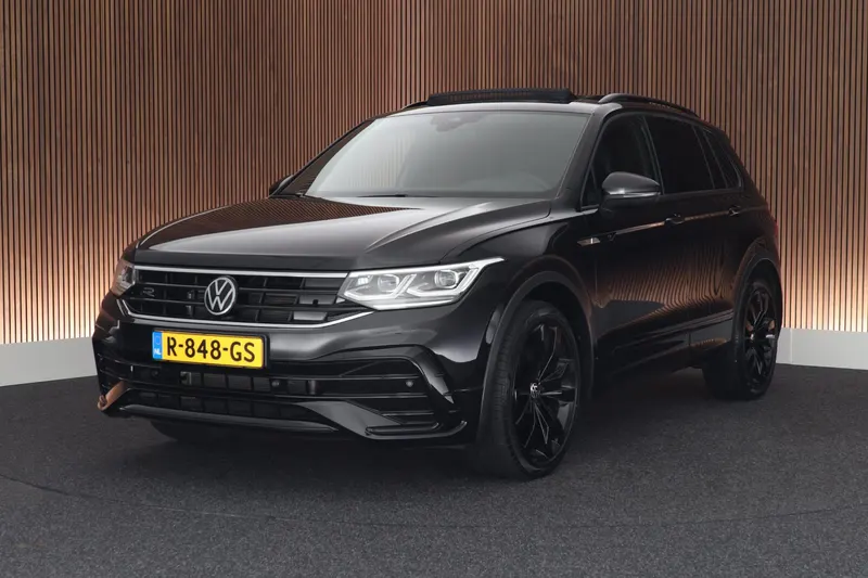 Volkswagen Tiguan (2022)
