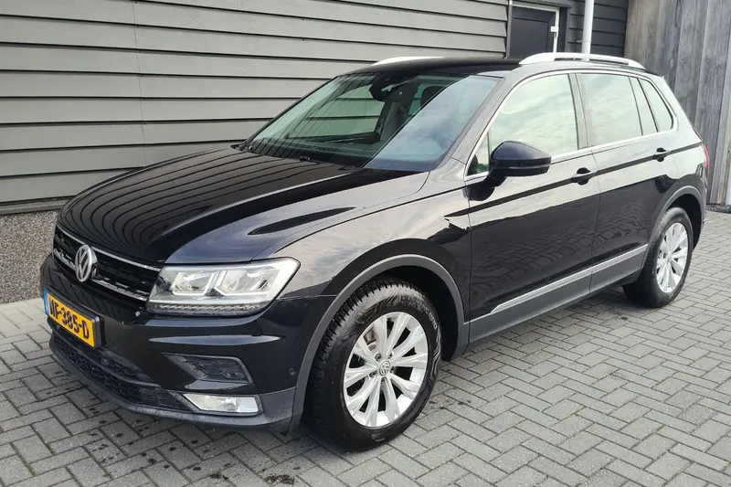Volkswagen Tiguan (2017)