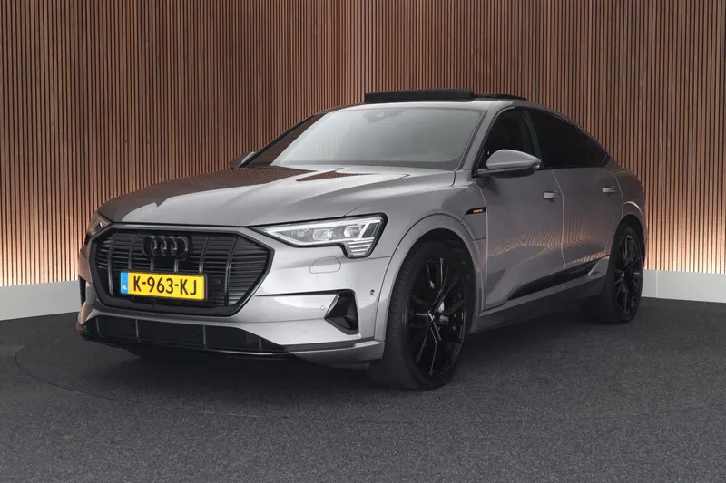 Audi e-tron Sportback (2020)