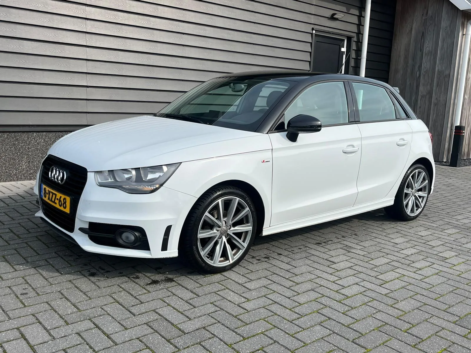 Audi A1 (2015) — foto 1