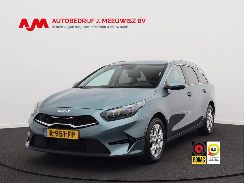 Kia Ceed (2022) — foto 1