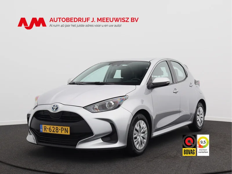 Toyota Yaris (2022) — foto 1