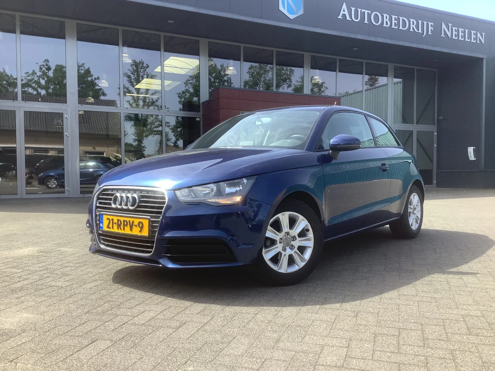 Audi A1 (2011) — foto 1