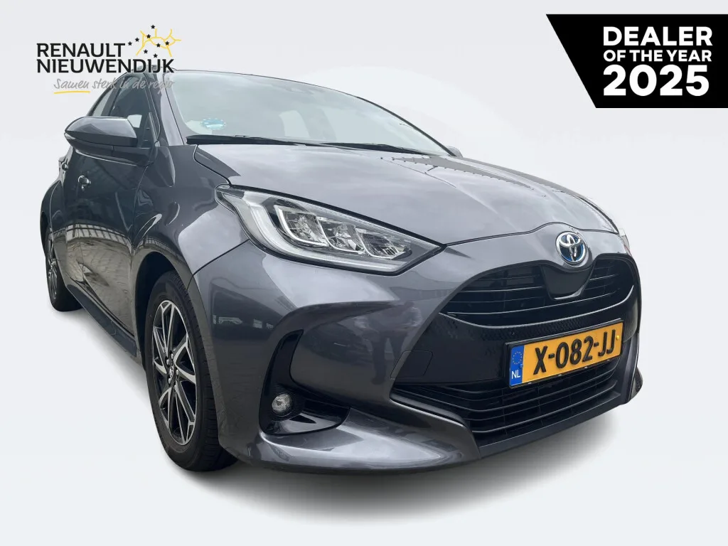 Toyota Yaris (2023) — foto 1