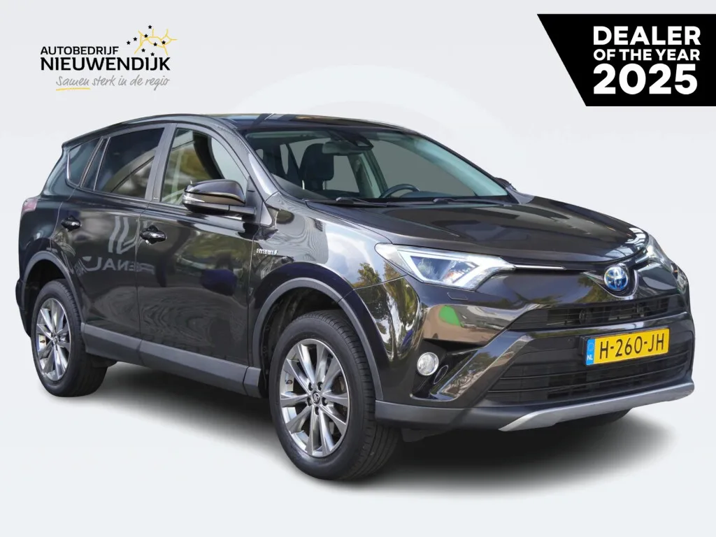 Toyota RAV4 (2017) — foto 1