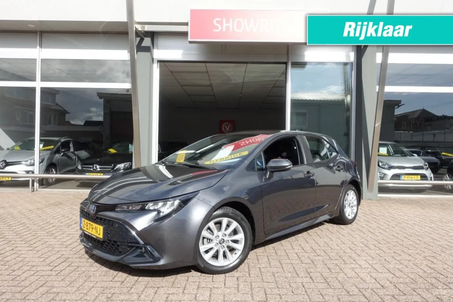 Toyota Corolla (2024) — foto 1