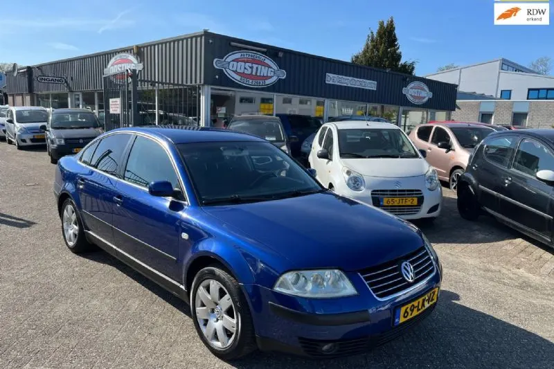 Volkswagen Passat (2003)