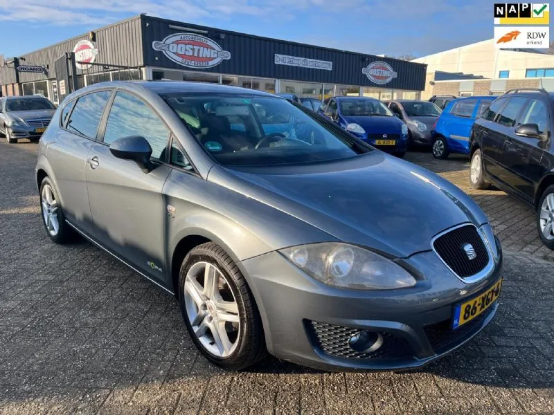 SEAT Leon (2012) — foto 1