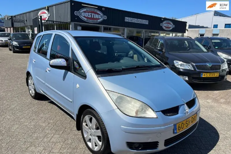 Mitsubishi Colt (2006)
