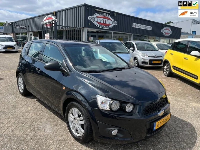 Chevrolet Aveo (2011) — foto 1