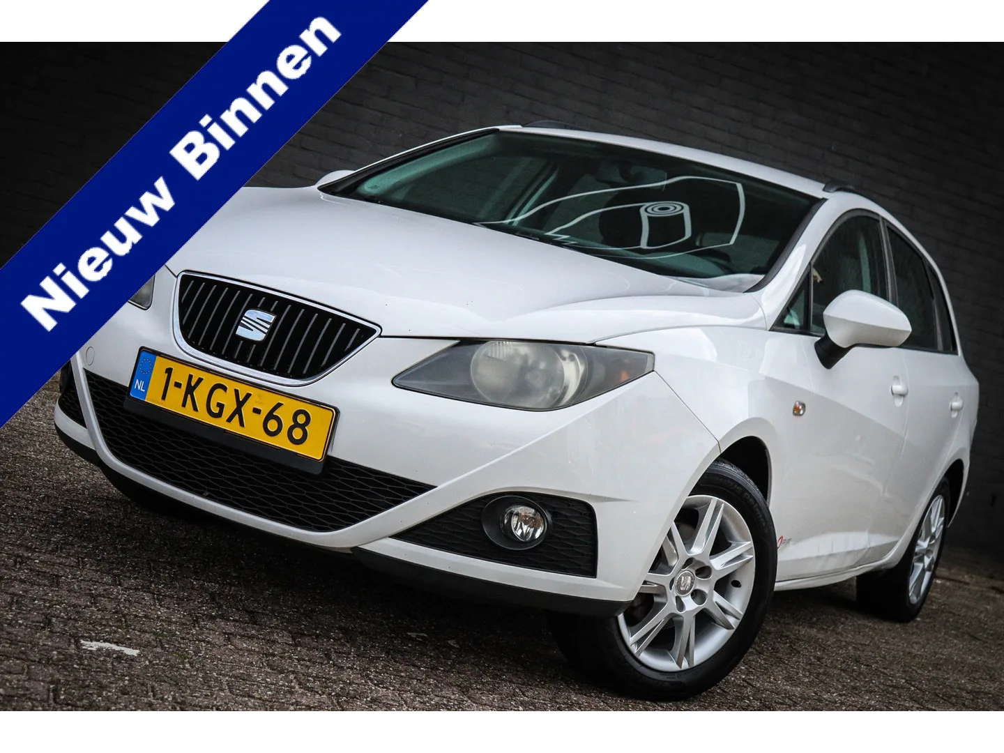 SEAT Ibiza (2011) — foto 1