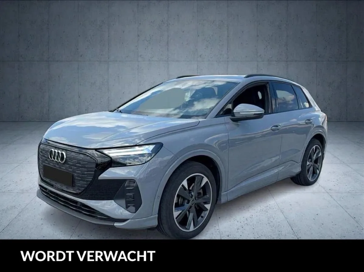 Audi e-tron (2023) — foto 1