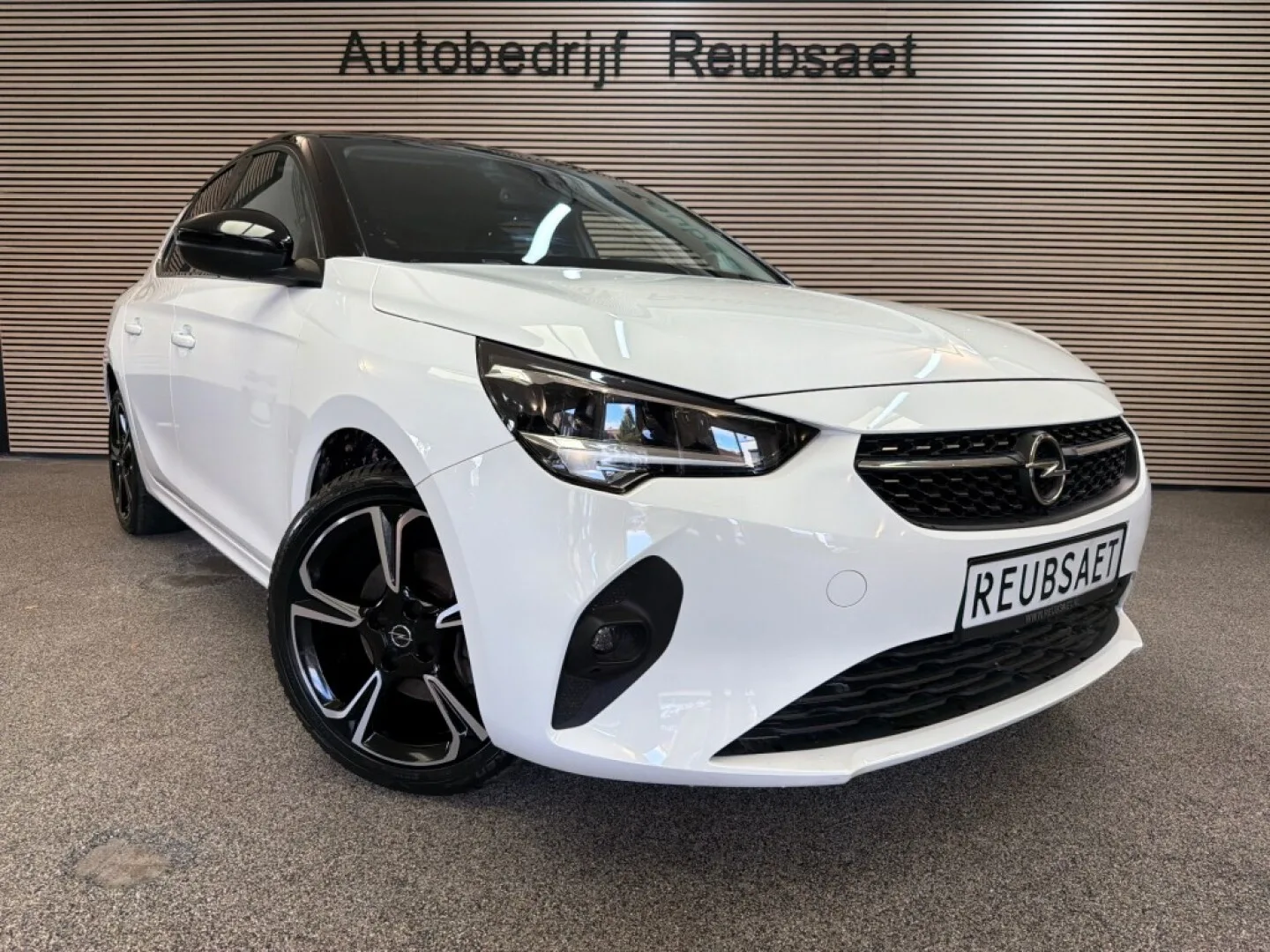 Opel Corsa (2023) — foto 1
