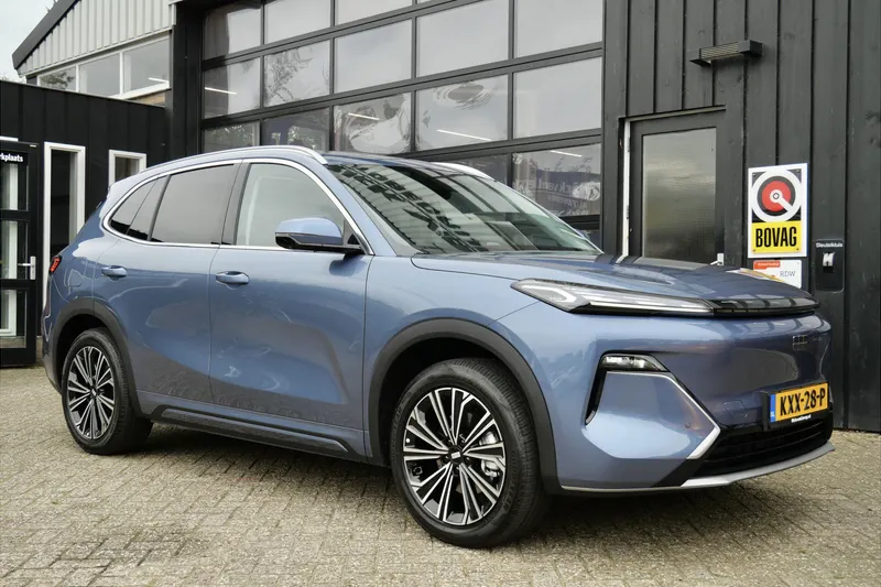 Geely Starray EM-i (2026)