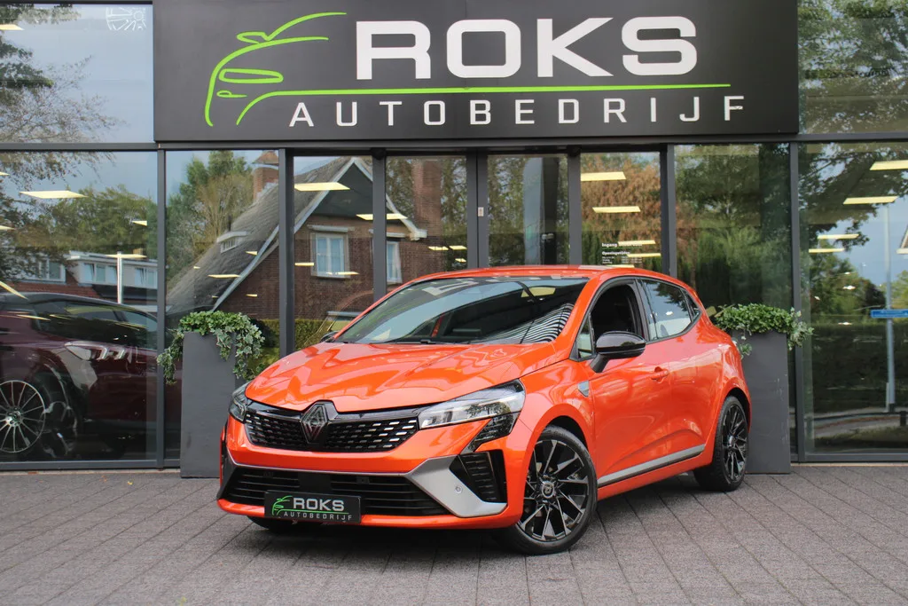 Renault Clio (2024) — foto 1