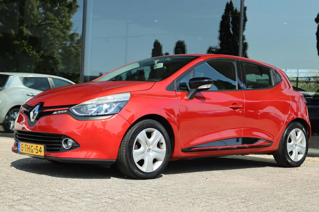 Renault Clio (2013) — foto 1