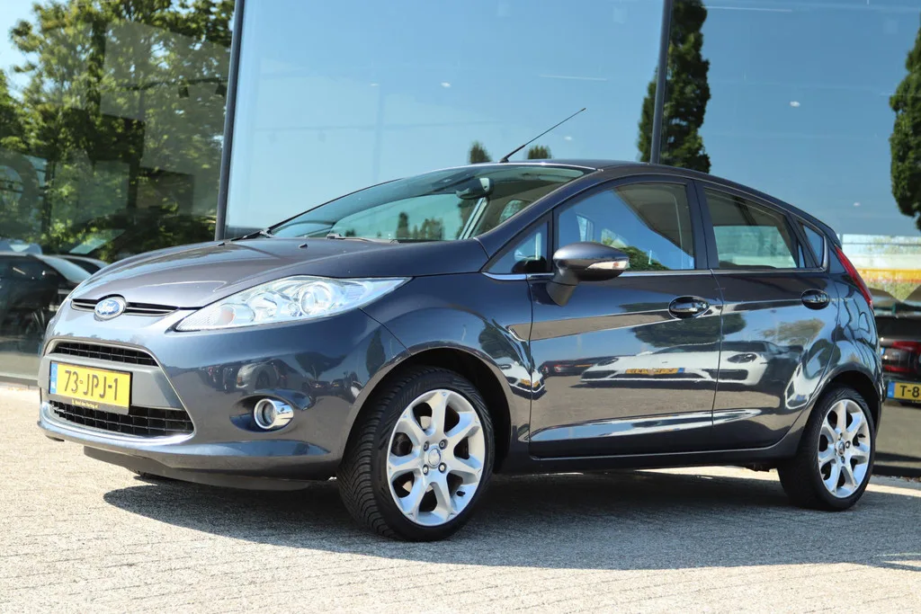 Ford Fiesta (2009) — foto 1
