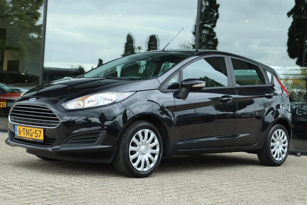 Ford Fiesta (2014) — foto 1