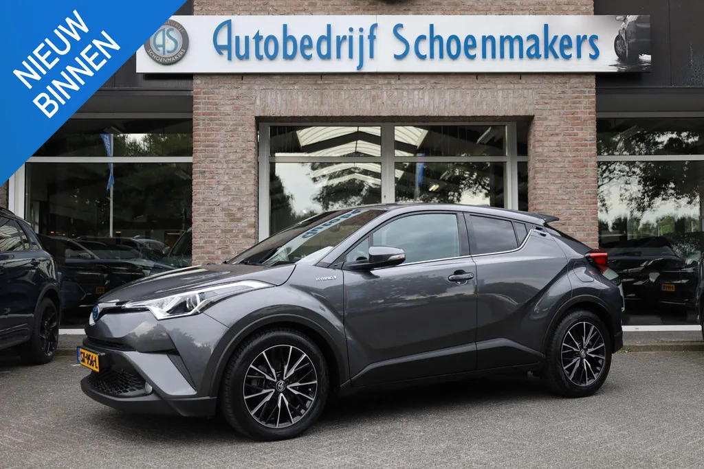 Toyota C-HR (2018) — foto 1