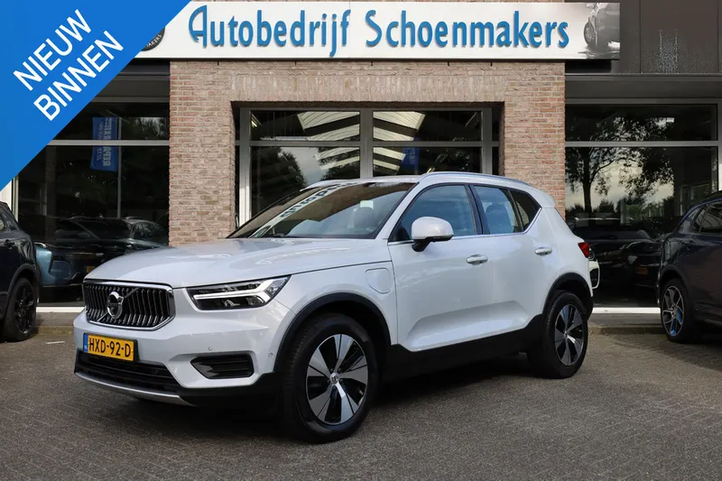 Volvo XC40 (2022)