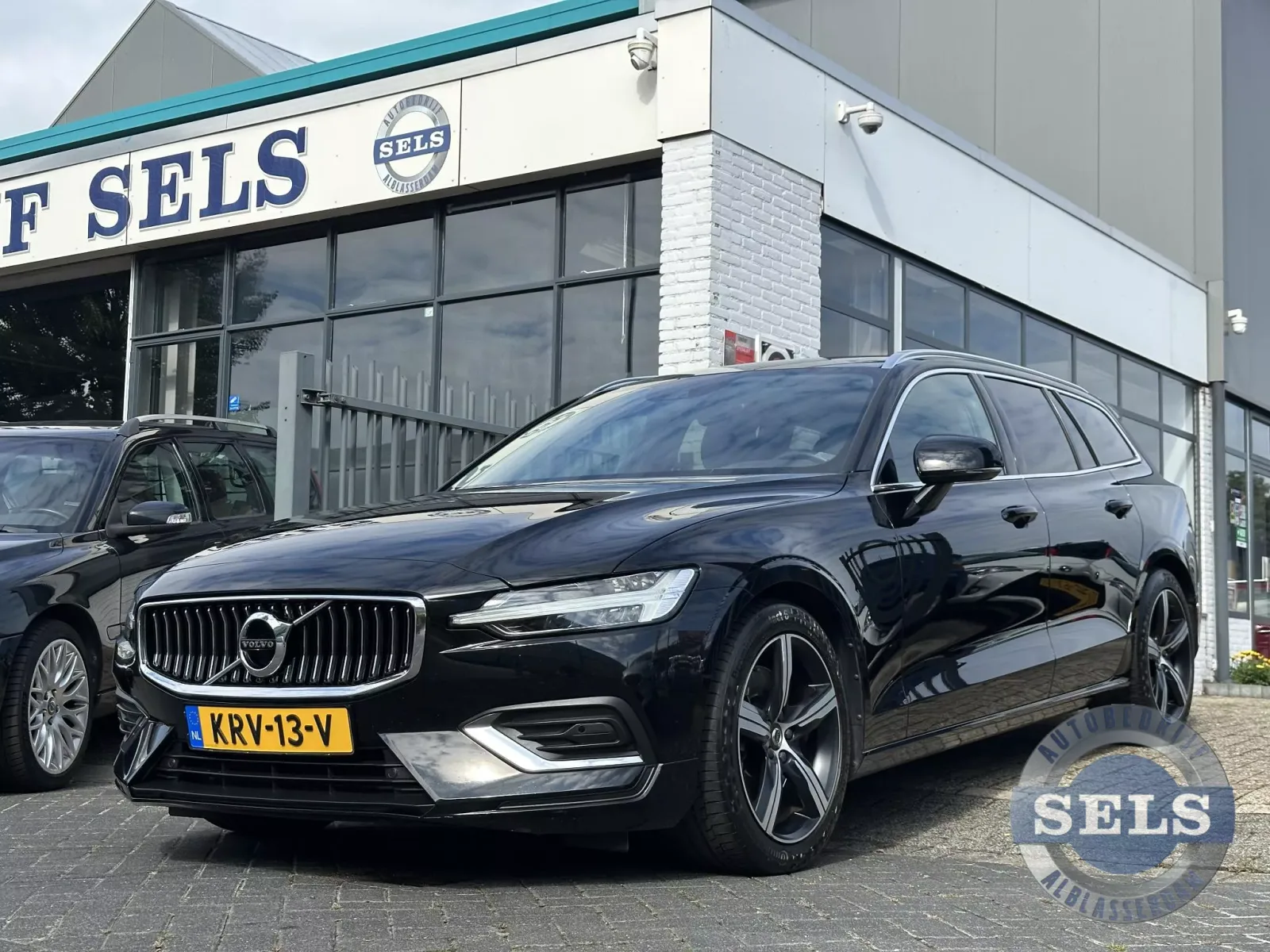 Volvo V60 (2018) — foto 1