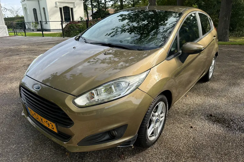Ford Fiesta (2013)