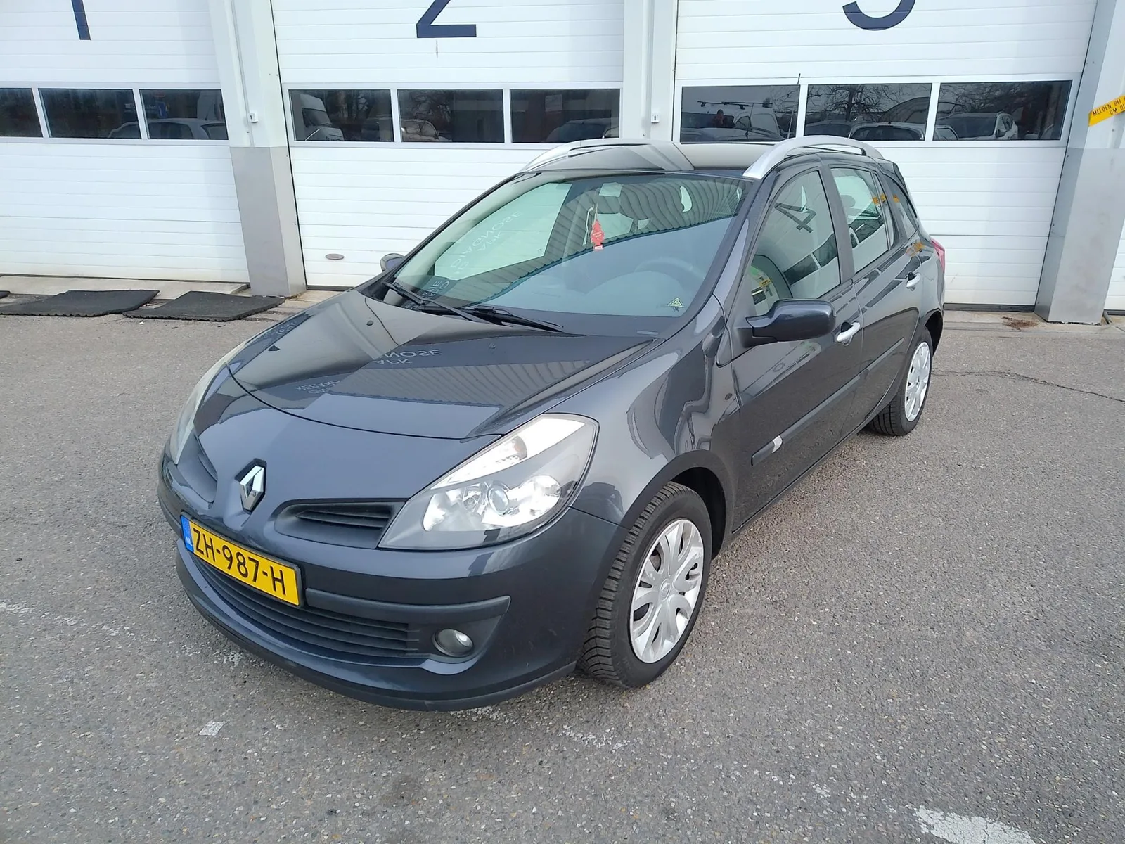 Renault Clio (2009) — foto 1