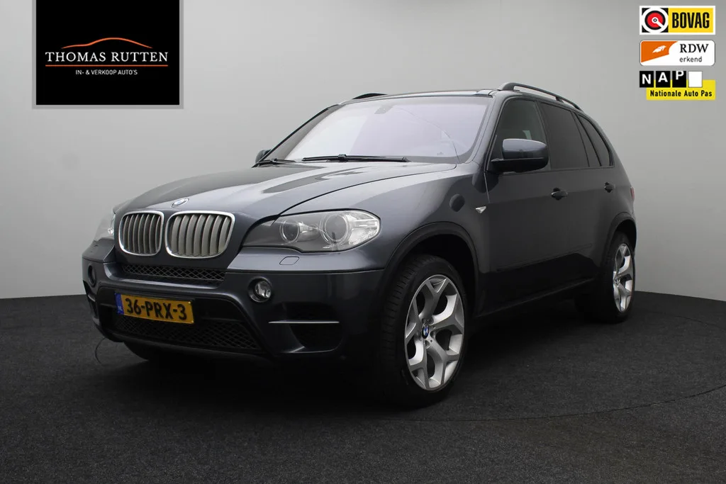 BMW X5 (2011) — foto 1