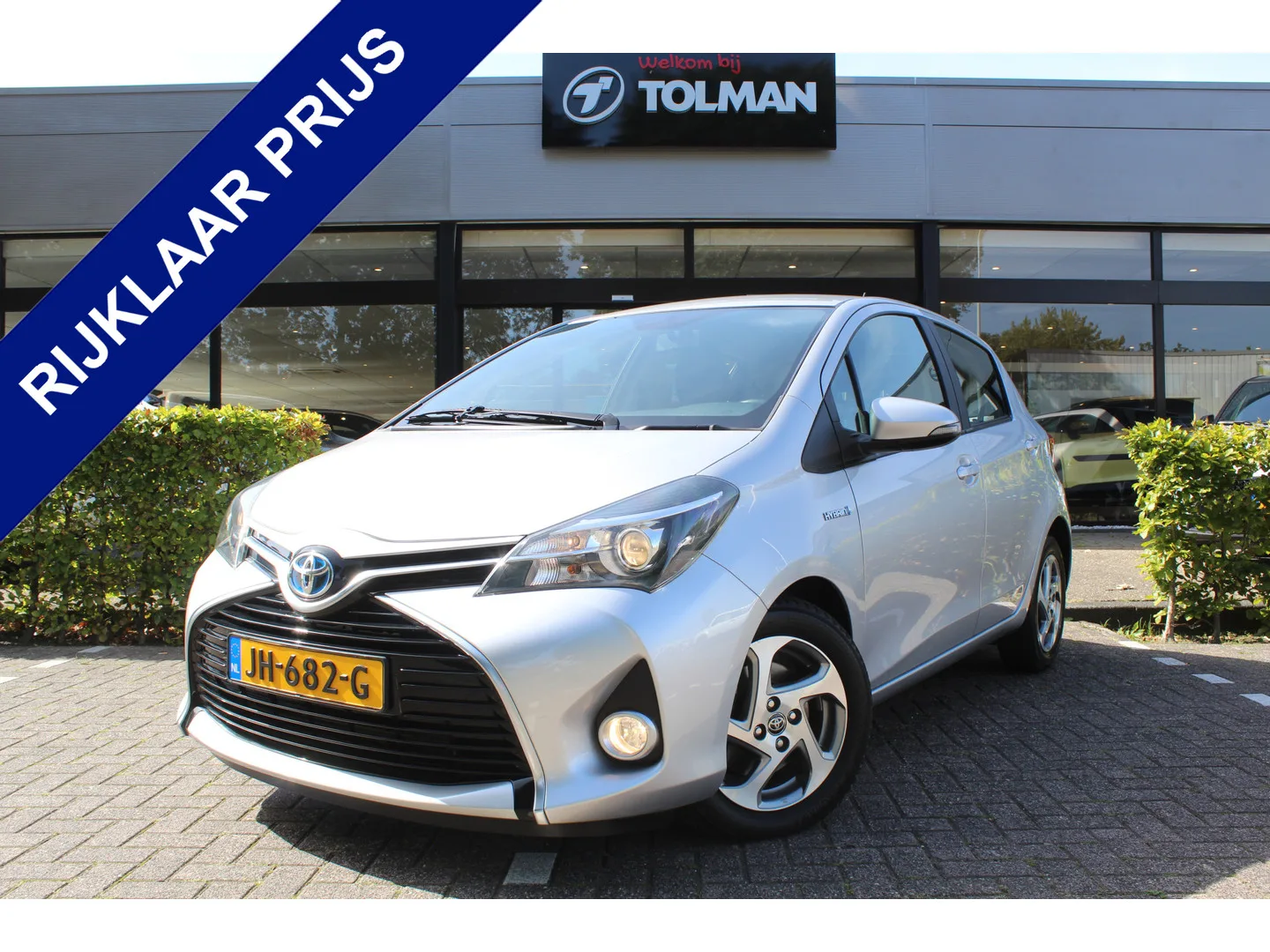 Toyota Yaris (2016) — foto 1