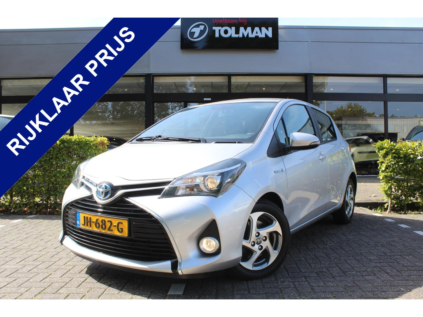 Toyota Yaris (2016) — foto 1