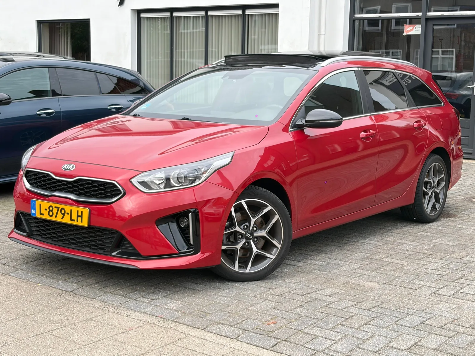 Kia Ceed Sportswagon (2021) — foto 1