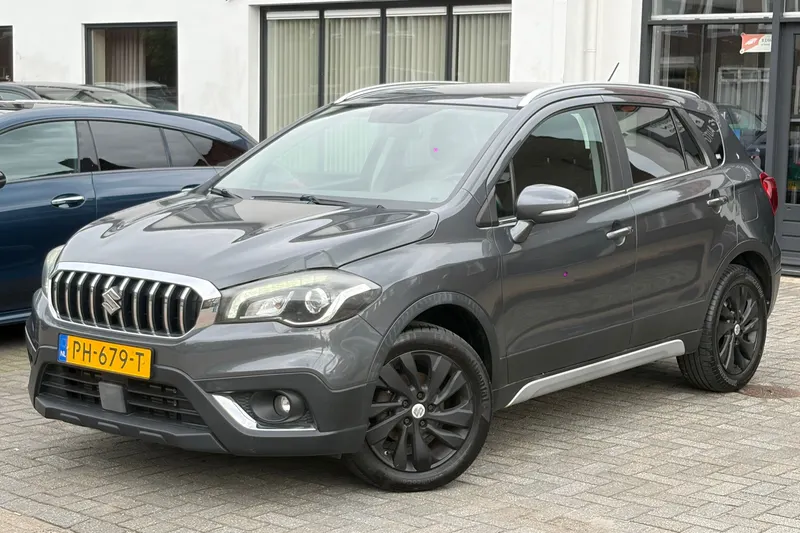 Suzuki S-Cross (2017)