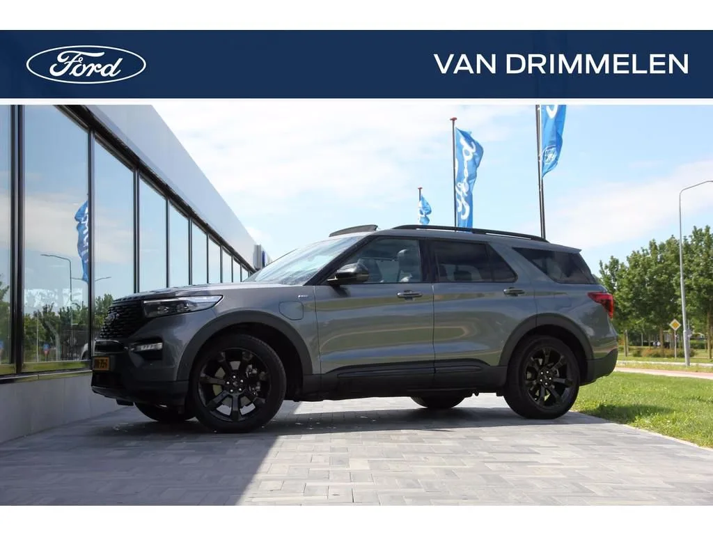 Ford Explorer (2024) — foto 1