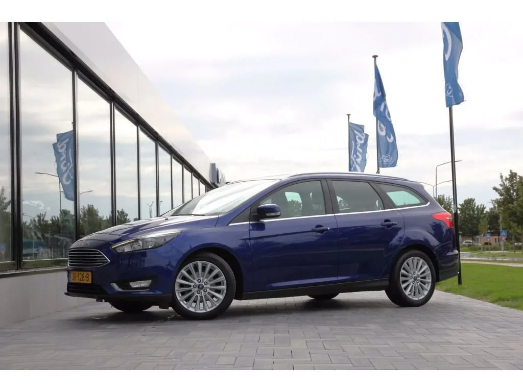 Ford Focus (2016) — foto 1