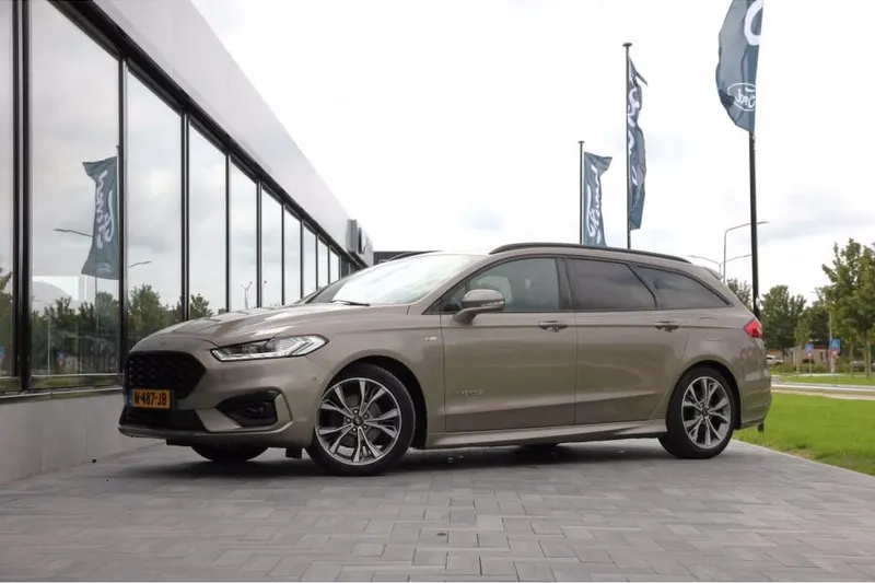 Ford Mondeo (2020)