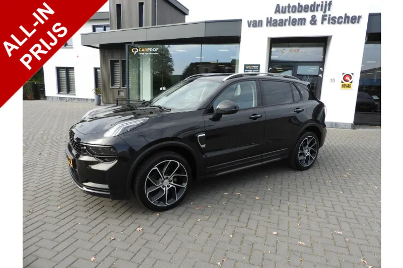 Lynk & Co 01 (2023)