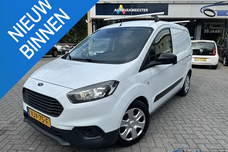 Ford Transit Courier (2021)