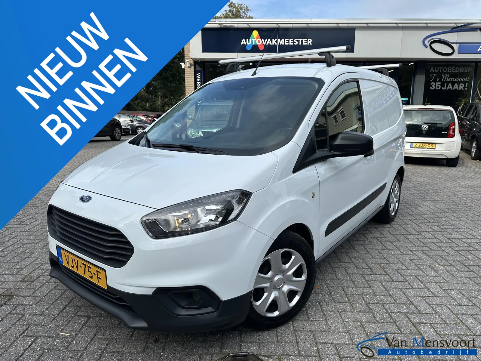 Ford Transit Courier (2021) — foto 1
