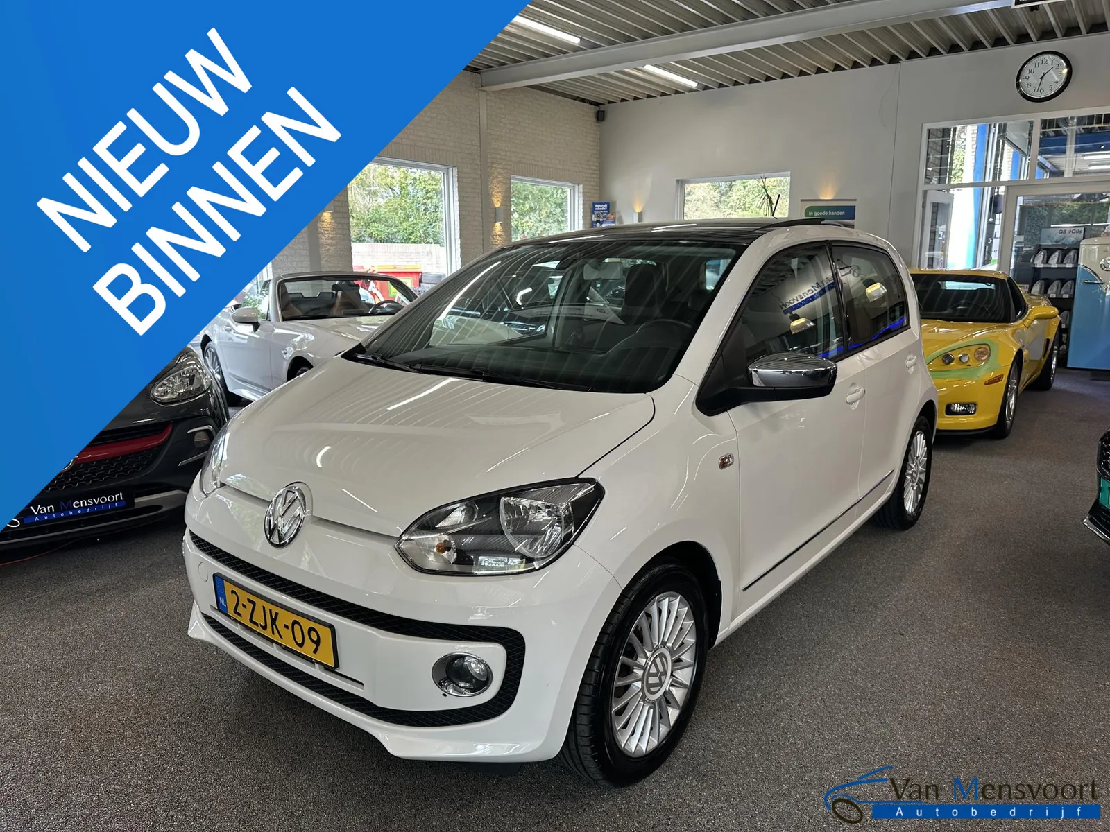 Volkswagen Up! (2015) — foto 1