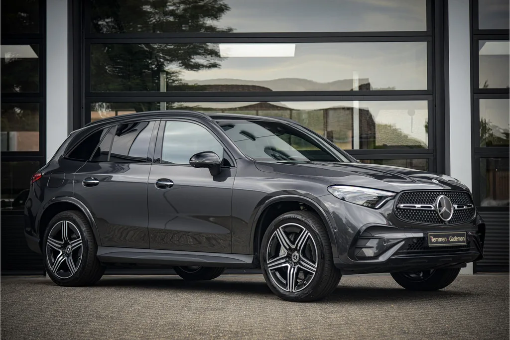 Mercedes-Benz GLC-Klasse (2023) — foto 1