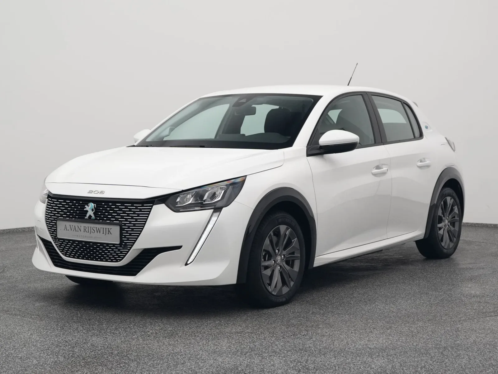 Peugeot e-208 (2021) — foto 1