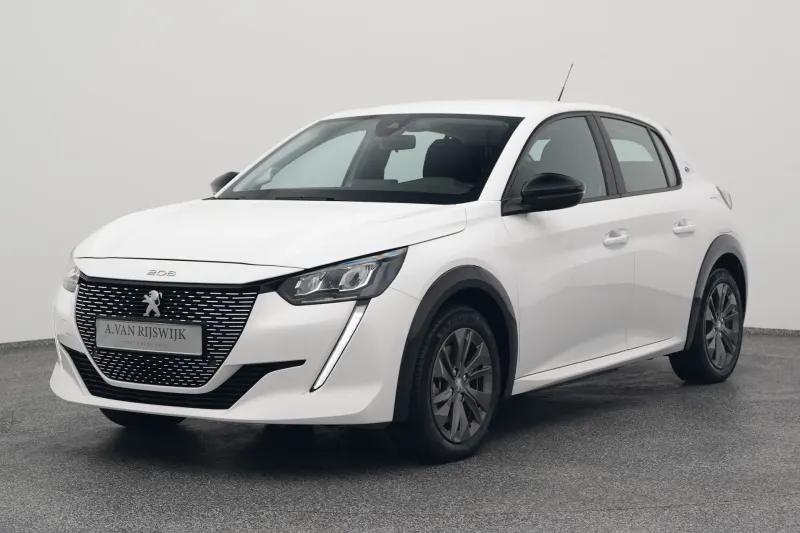 Peugeot e-208 (2022)
